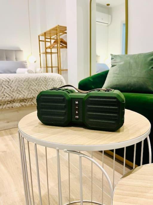 New Luxurious Studio With Patio/Center Leilighet Málaga Eksteriør bilde