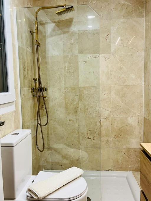New Luxurious Studio With Patio/Center Leilighet Málaga Eksteriør bilde